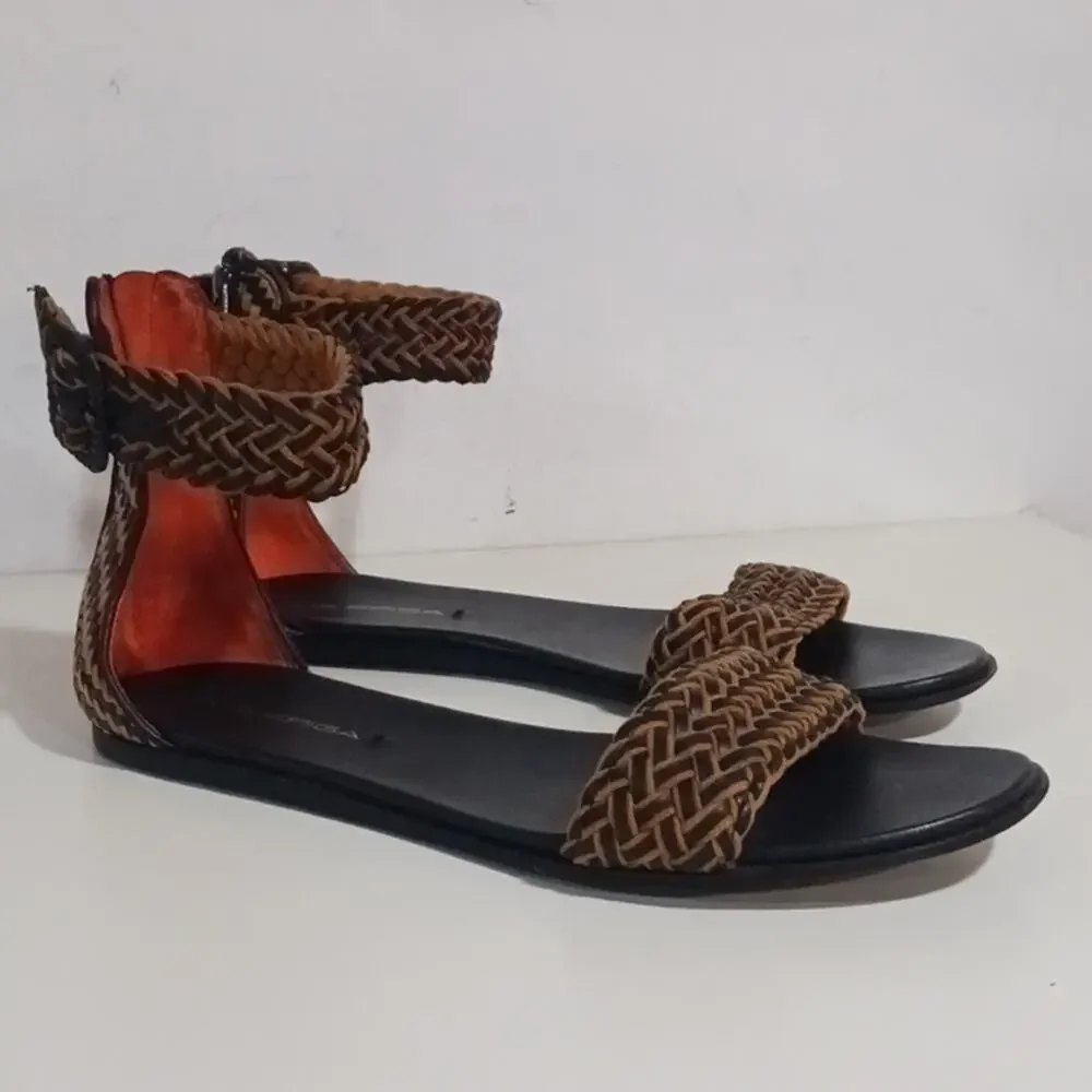 Via Spiga Wenda braided leather flat sandals sz 8.5